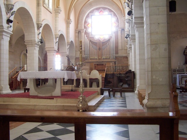 Bethlehem, Church of St. Jerome - Alter